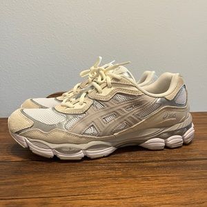 Asics Gel NYC Mens Size 9.5 1201A789-105
